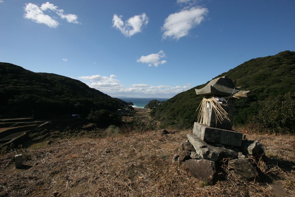 02_春日の谷の真ん中の「丸尾さま」