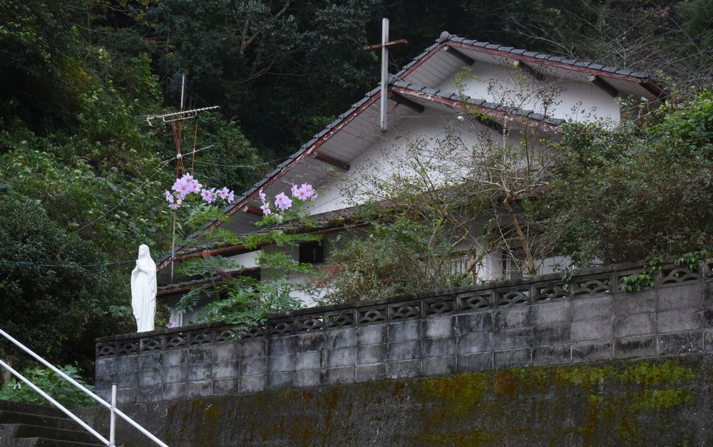 06_初代崎津教会堂後(旧修道院)_池田さん撮影
