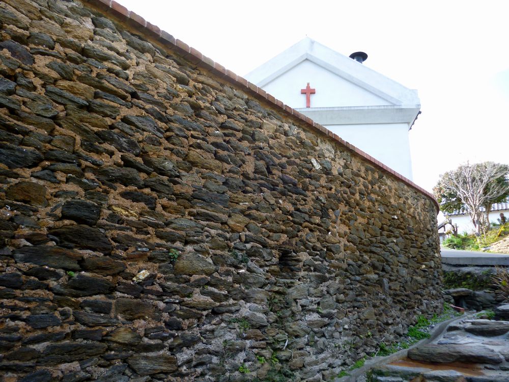 01_南欧の香りただようド・ロ壁