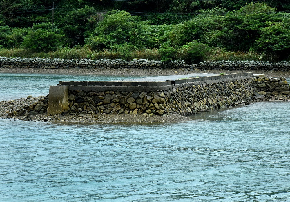 03_ロクロ場跡_池田勉撮影